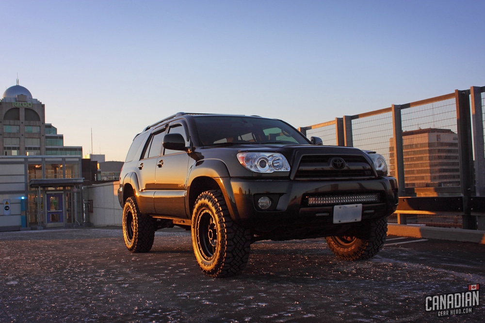 Lifted 4runner with Method Race Wheels