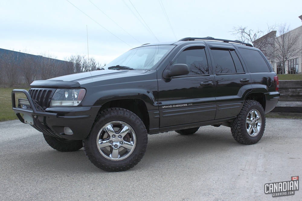 Black Jeep WJ Grand Cherokee lifted